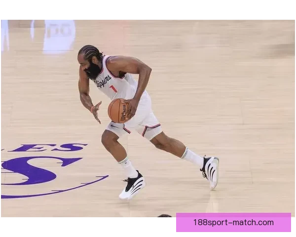 比克斯塔夫展望东部第一每人参与进攻球队实力将更强